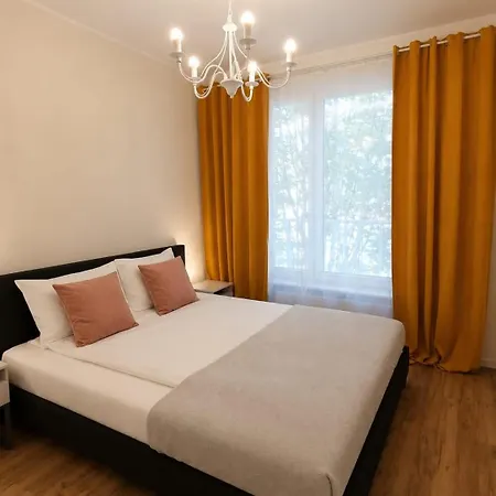 Jbhotels Deluxe Przy Galaxy דירה 3*